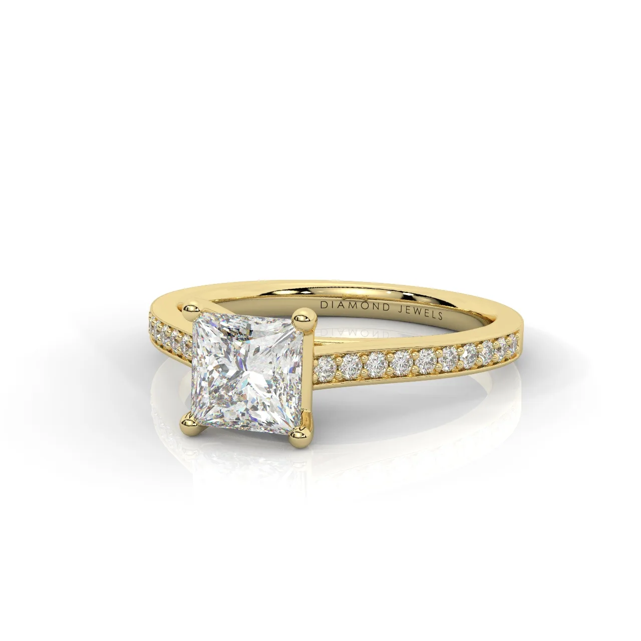 Belle Pave Ring